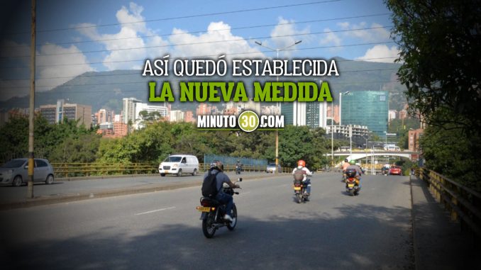No-se-le-vaya-a-olvidar-Este-lunes-arranca-el-pico-y-placa-para-todas-las-motos-en-Medellin motos