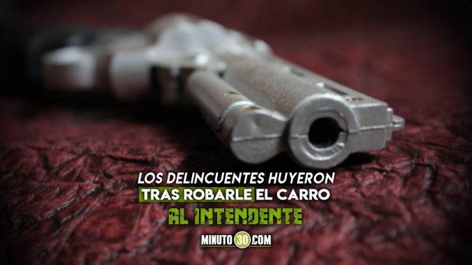 Raptaron-y-amordazaron-a-intendente-de-la-Policia-para-robarlo intendente