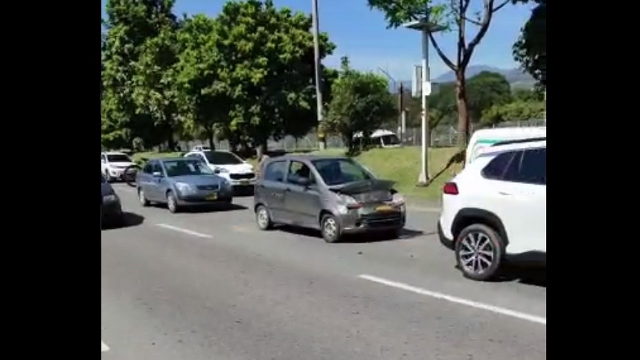 Hay un accidente en la Regional, por el sector de Industriales