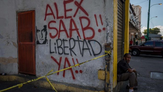 Foto de archivo de una pared con un graffiti que pide la libertad de Álex Saab en Caracas (venezuela). EFE/ Miguel Gutiérrez Álex Saab