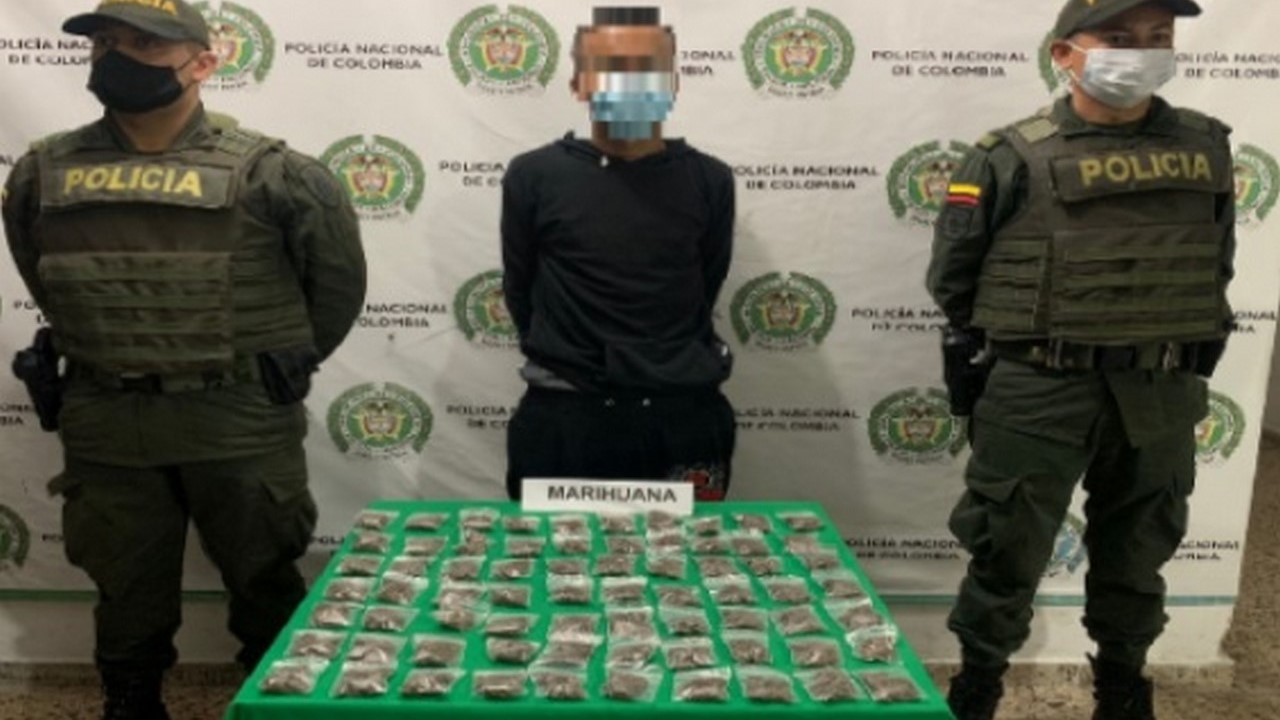 Cayó alias 'Cabezón' con una bolsa 'llena' de marihuana