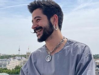 ¿Lo harías? El tóxico collar que se puso Camilo con FOTO de Evaluna 1 camilo collar foto esposa 1