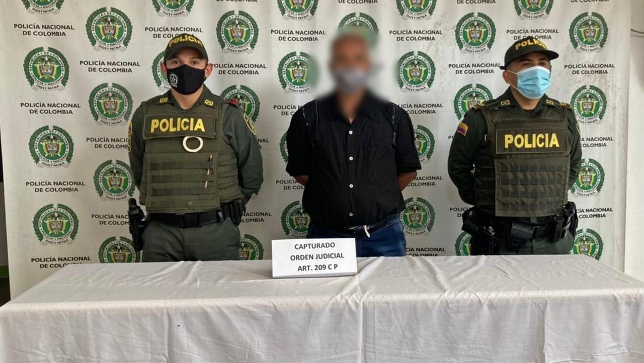 En Amalfi capturaron hombre que habría abusado de menor