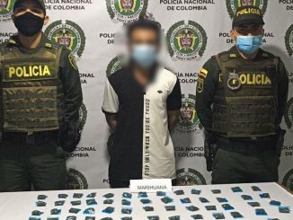 ¡Le pillaron la 'merca'! Lo cogieron en Ciudad Bolívar con más de 60 dosis de marihuana 1 Lo cogieron en Ciudad Bolívar con más de 60 dosis de marihuana