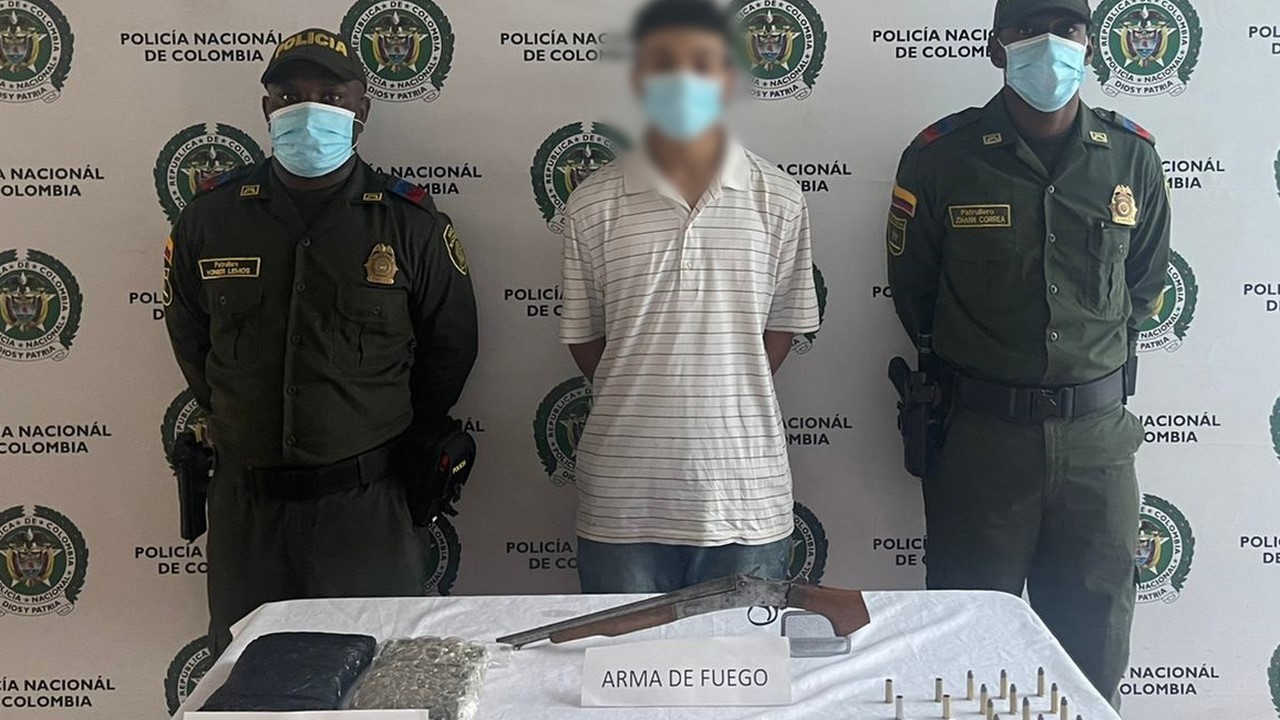 Lo cogieron con una escopeta y marihuana en Urrao