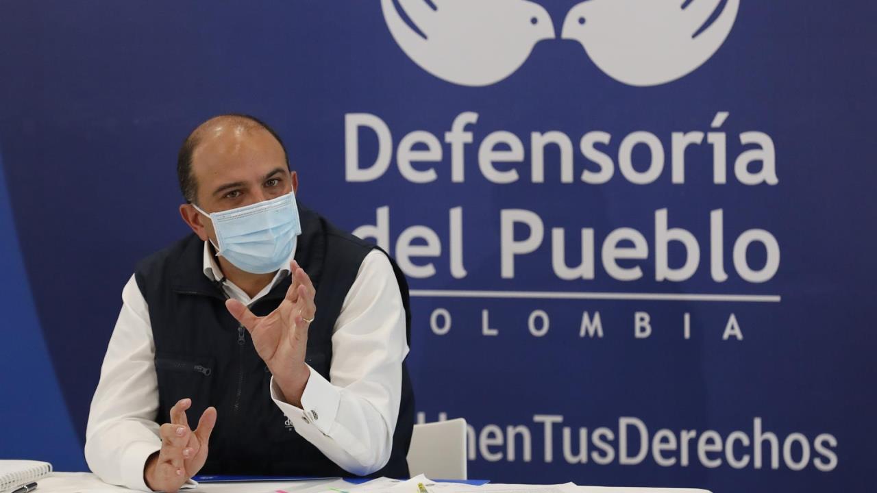 Un ataque con explosivos causa heridas a tres niños y una mujer en Arauca