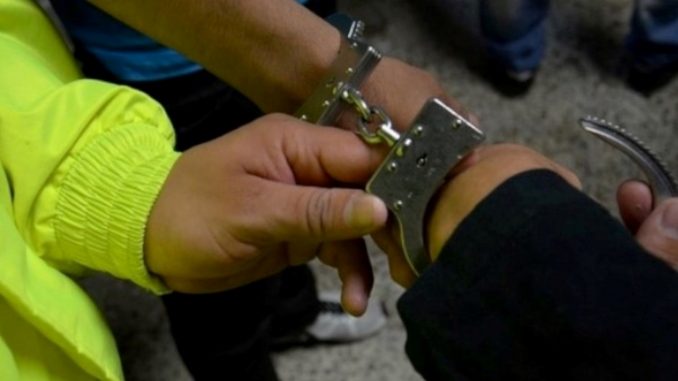 Según las autoridades uno de los menores que está en poder de las autoridades ha sido judicializado 5 veces Según las autoridades uno de los menores que está en poder de las autoridades ha sido judicializado 5 veces