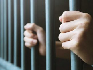 ¡Eso le pasa por no cuidarse! Hombre fue condenado a 30 meses de prisión por propagar el Covid-19 1 hombre