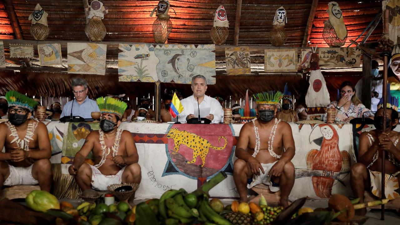 ivan duque indigenas