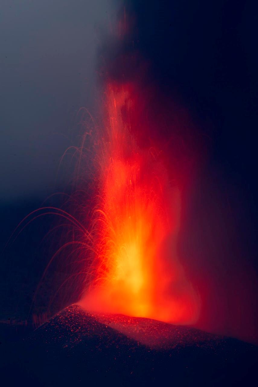 FOTOS: La lava ocupa ya 166 hectáreas de La Palma y ha destruido 350 inmuebles 2 lava la palma1