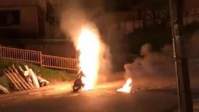 moto quemada doce octubre ladrones
