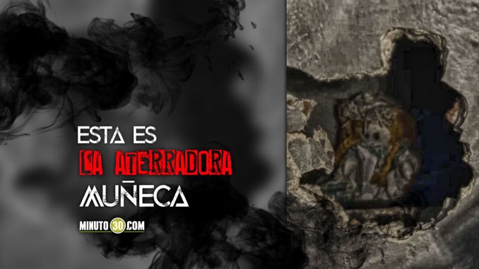 Profesor encontró en su nueva casa una muñeca con espeluznante nota Profesor encontró en su nueva casa una muñeca con espeluznante nota