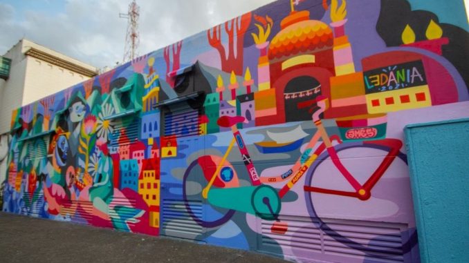Medellín recibe un mural donado por la Embajada de Dinamarca Medellín recibe un mural donado por la Embajada de Dinamarca
