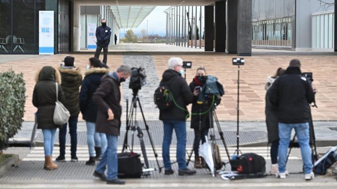 periodistas periodistas periodismo