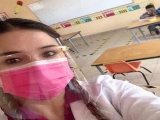 ¡Inaceptable! Profesora se burló de un niño por ser el único que asistió a clases presenciales 1 profesora