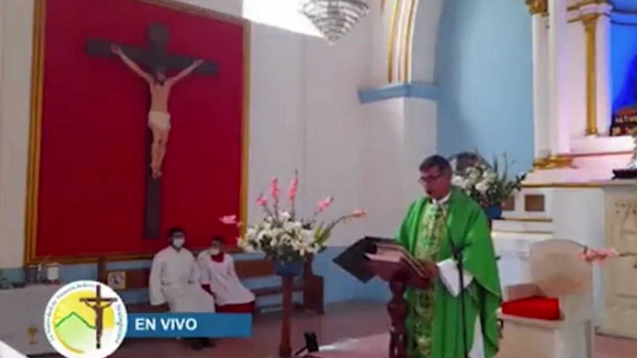 Sacerdote de Natagaima pidió perdón a la comunidad LGTBI, "mi tarea no es juzgar a nadie", expresó