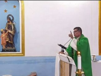 "Hasta los monaguillos estuvieron allá": sacerdote tras reinado LGBT en Natagaima 1 sacerdote reinado gay Natagaima