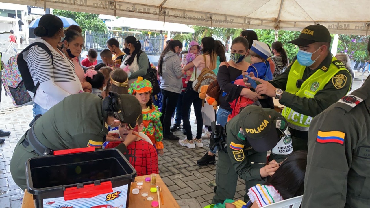 ¡Qué nota! Con actividades lúdicas, la Policía Nacional celebró el “Día Dulce de la Niñez” en Antioquia 3 Antioquia