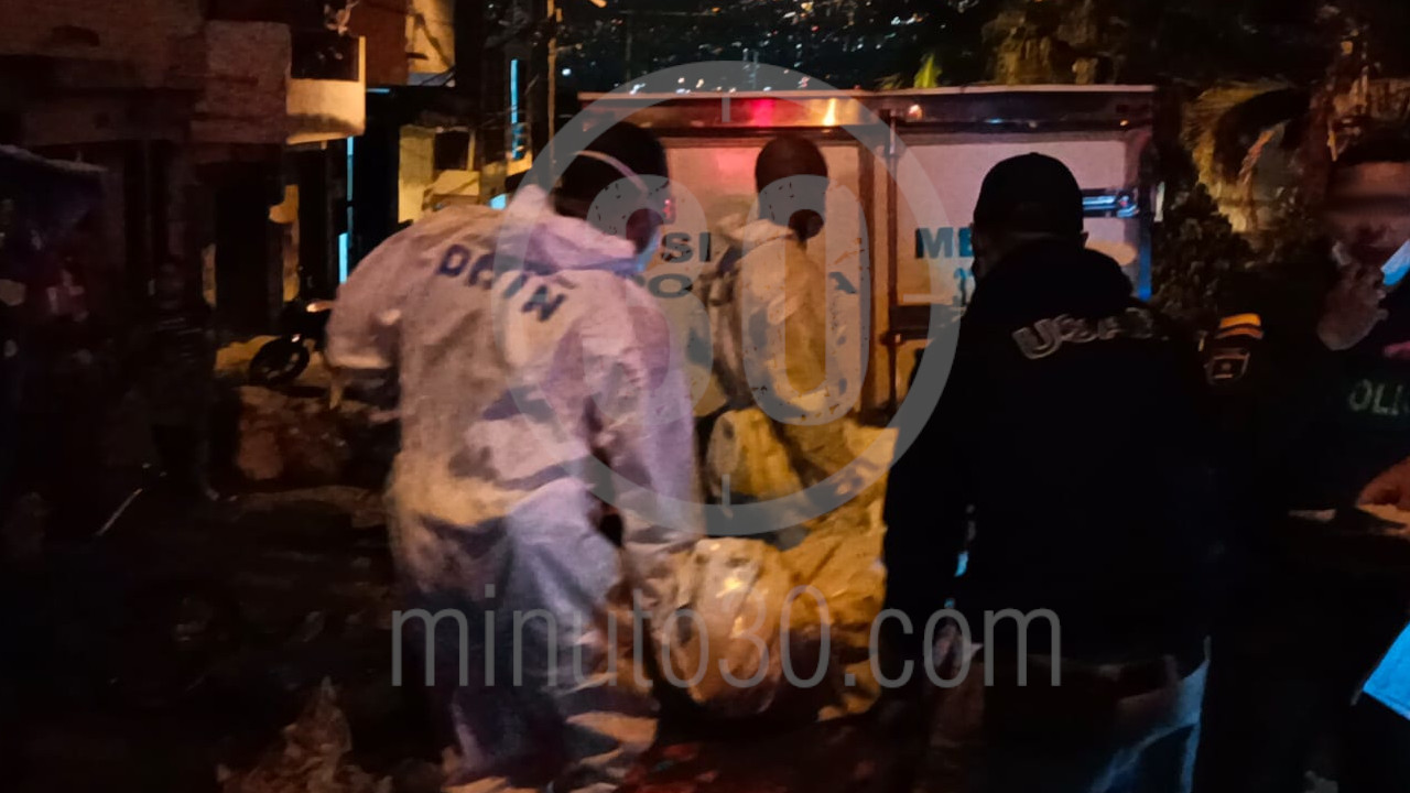 EN FOTOS Y VIDEO: ¡Muy triste! El hombre que murió en medio del aguacero era un adulto mayor 4 Campo Valdes muerto por caida de muro 9