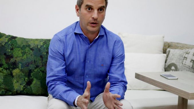 El ministro de Ambiente y Desarrollo Sostenible de Colombia, Carlos Eduardo Correa, en una fotografía de archivo. EFE/Ricarfo Maldonado COP26