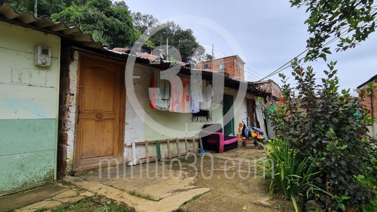 EN FOTOS: ¡Terrible! En medio de una riña familiar un hombre terminó muerto en El Popular 2 El Popular