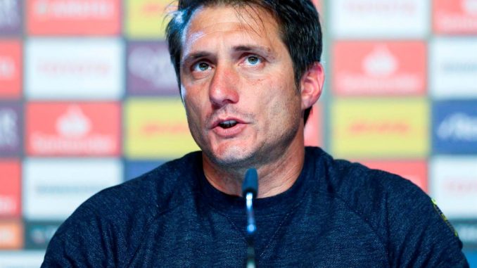 El exjugador y entrenador argentino Guillermo Barros Schelotto en una fotografía de archivo. EFE/ Rodrigo Jiménez Guillermo Barros Schelotto