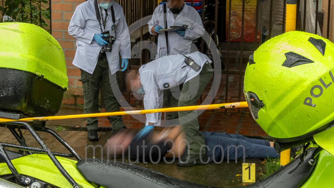 EN FOTOS Y VIDEO: Con un tiro a quemarropa encontraron a un muerto en una calle de Campoamor 6 Campoamor