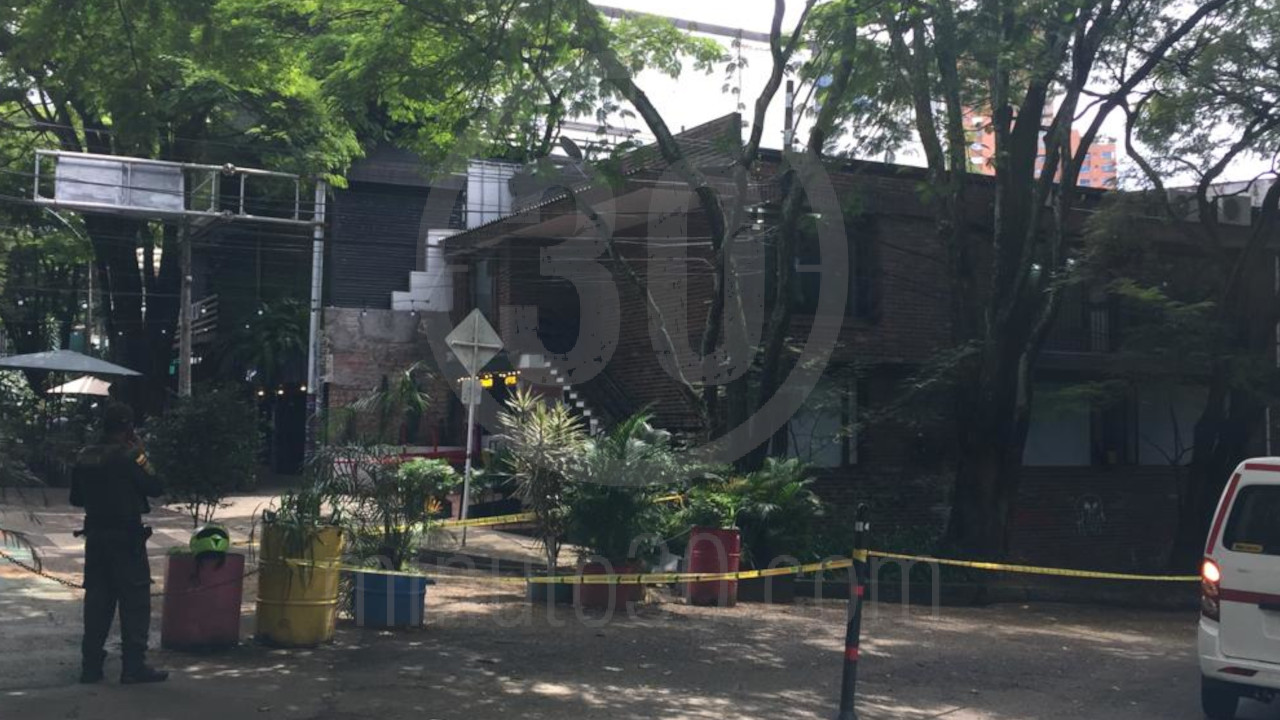 FOTOS: Adolescente murió tras ser baleado en pleno Provenza, al parecer, estaba robando 1 PROVENZA