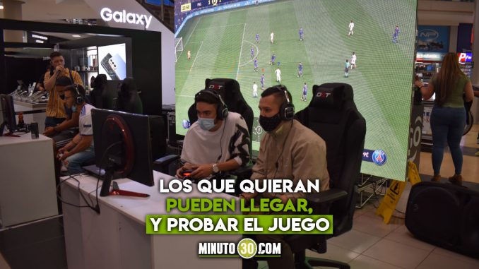 Que-parche-En-Monterrey-se-dan-cita-los-amantes-del-FIFA-22-en-el-lanzamiento-oficial FIFA 22