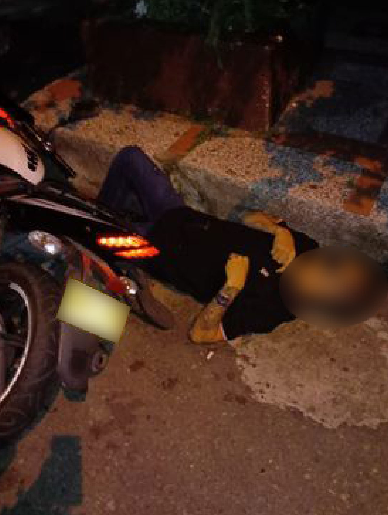 FOTO. Se lo bajaron de la moto a bala cuando iba por Villa Hermosa 1 VILLA HERMOSA