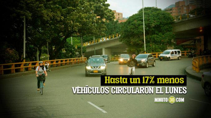 Video-Vea-que-sí-funciona-Movilidad-en-Medellín-mejoró-un-20-con-pico-y-placa-de-motos pico y placa motos