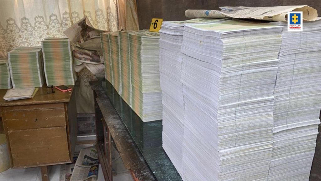 Capturan a los máximos articuladores de dos redes delincuenciales dedicadas a falsificar dólares 1 Fiscalía