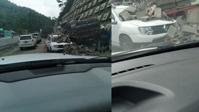 ¡Terrible! Continúa la inconformidad por el mal estado en la vía al suroeste antioqueño y hoy hubo un accidente ¡Terrible! Continúa la inconformidad por el mal estado en la vía al suroeste antioqueño y hoy hubo un accidente