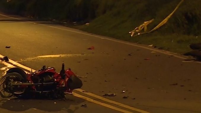 Dos motociclistas se chocaron de frente, uno murió Dos motociclistas se chocaron de frente, uno murió