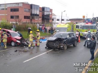 FOTOS: ¡Cierre en la vía! Accidente en la Autopista Medellín-Bogotá 1 accidente autopista