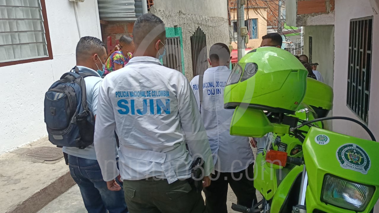 EN FOTOS: Adulta mayor que no habían visto en días, fue encontrada muerta en su casa 7 BELLO