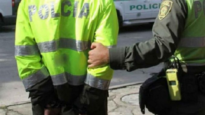 Policía Policía