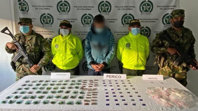 Lo cogieron con marihuana, perico y bazuco en Jardín Lo cogieron con marihuana, perico y bazuco en Jardín