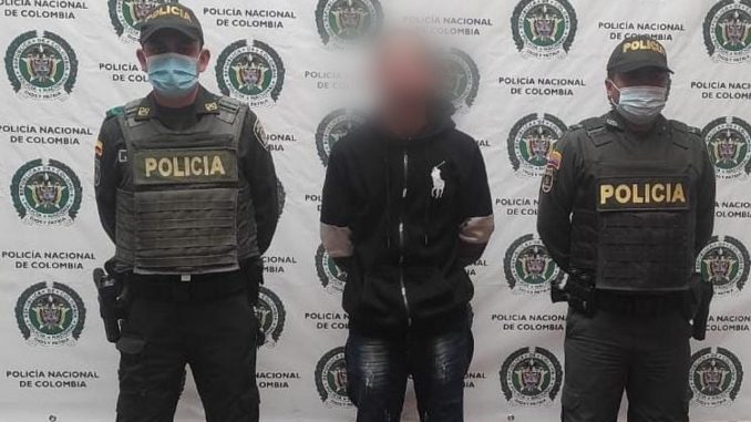 Lo cogieron en La Unión, al parecer, por golpear a un menor de edad Lo cogieron en La Unión, al parecer, por golpear a un menor de edad
