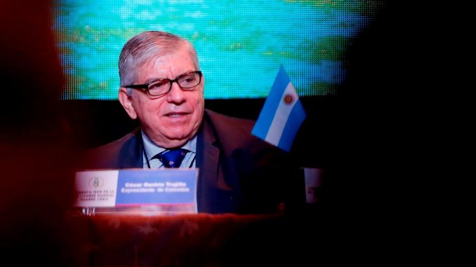 cesar gaviria papeles de pandora