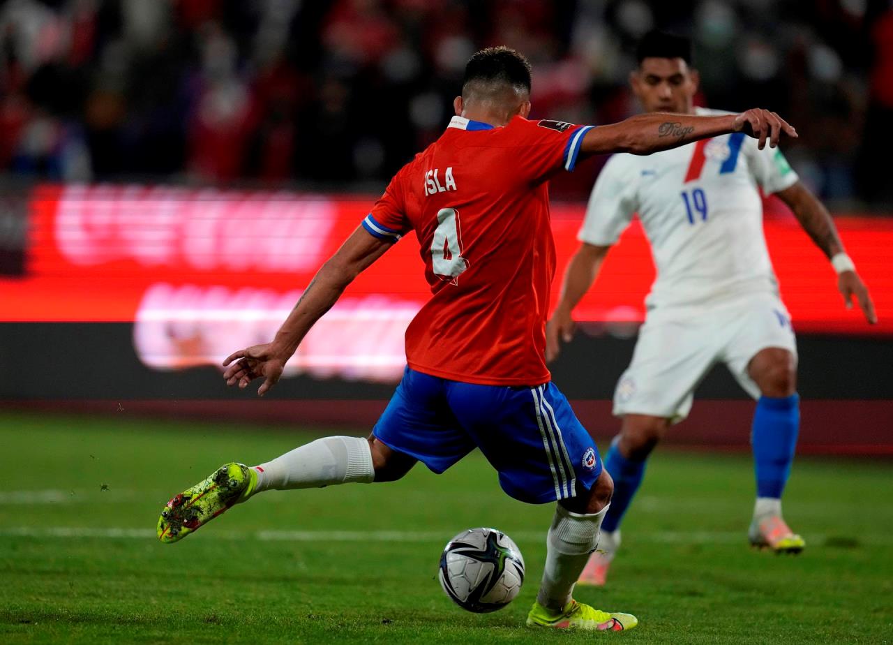 Chile vence a Paraguay y toma aire en la eliminatoria 3 Chile