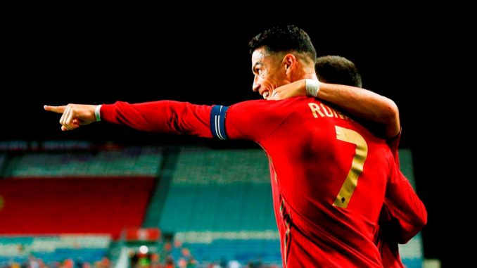 EFE/EPA/ANTONIO COTRIM Cristiano