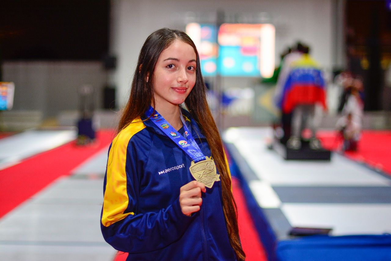 FOTOS: Colombia se coronó Campeón Sudamericano de Esgrima en las categorías juveniles 7 esgrima6