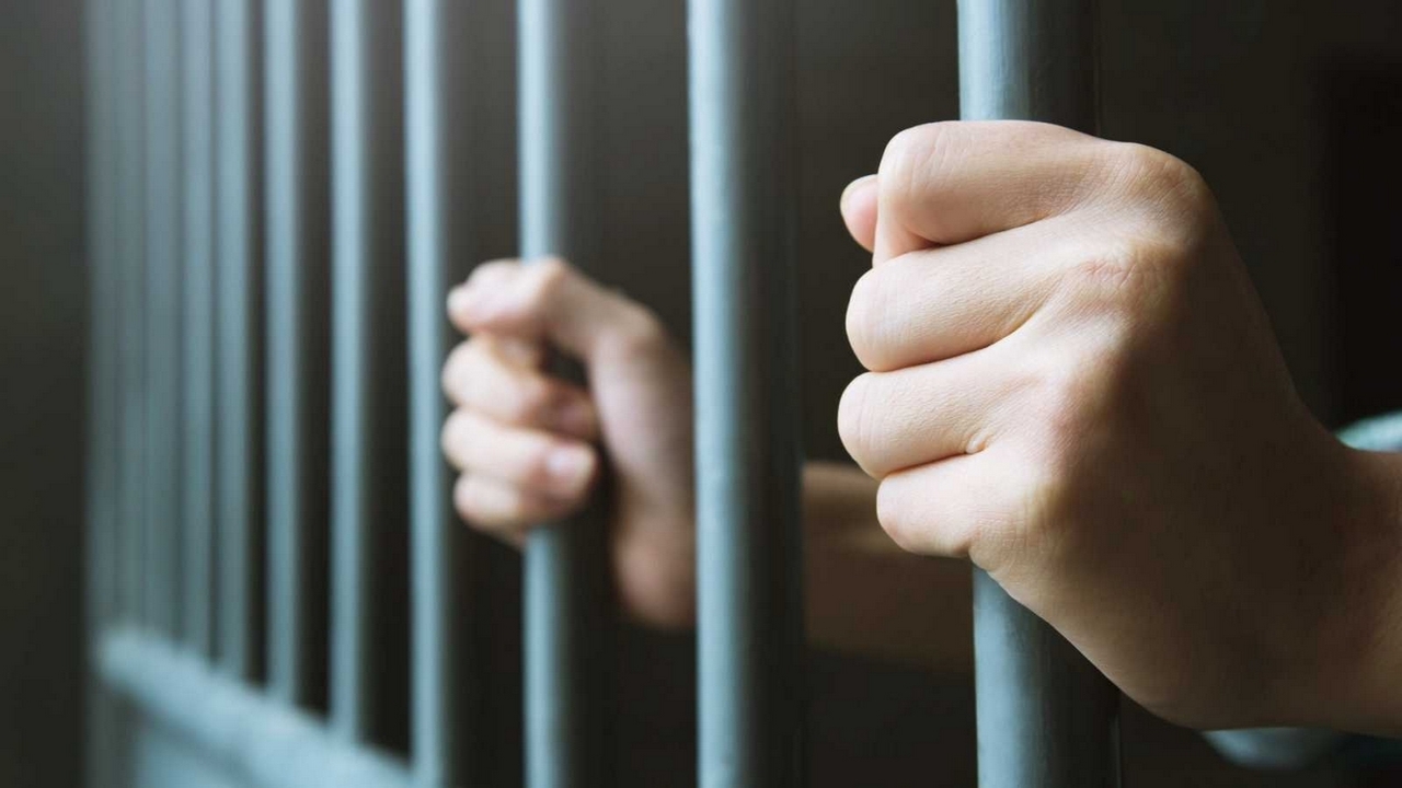 Envía a prisión al hombre señalado de asesinar a golpes su hijo de cinco años en Palmira, Valle