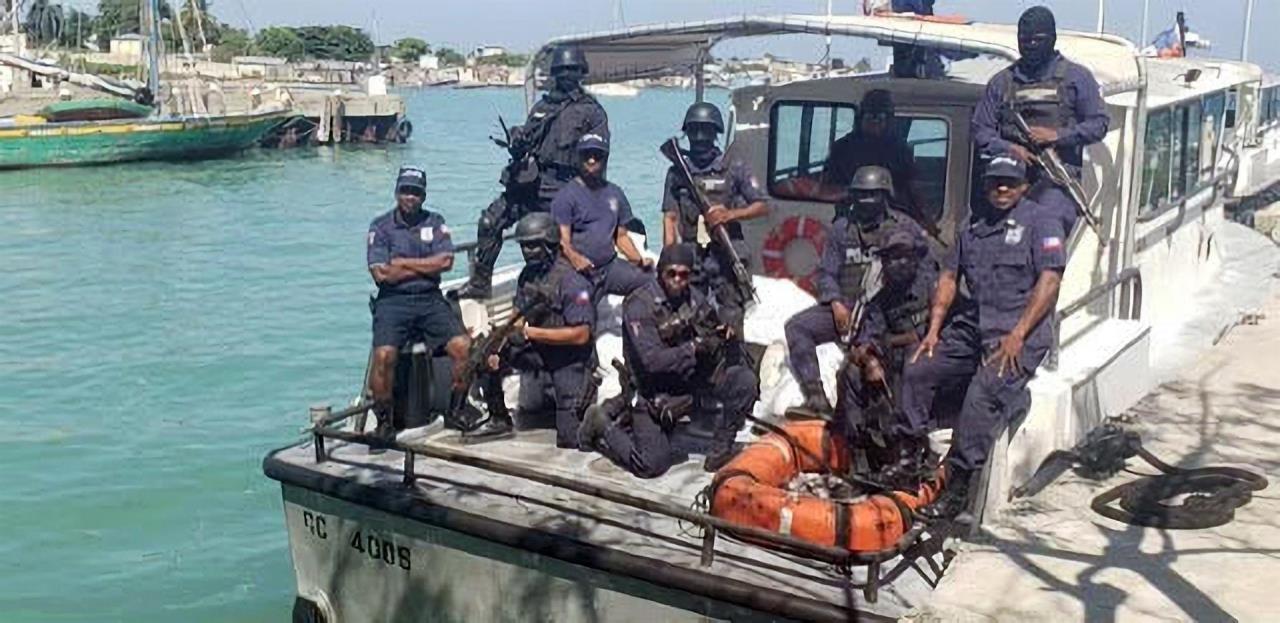 Guardacostas de EE.UU. decomisan 674 kilos de marihuana cerca de la costa de Haití 1 marihuana haiti1 1