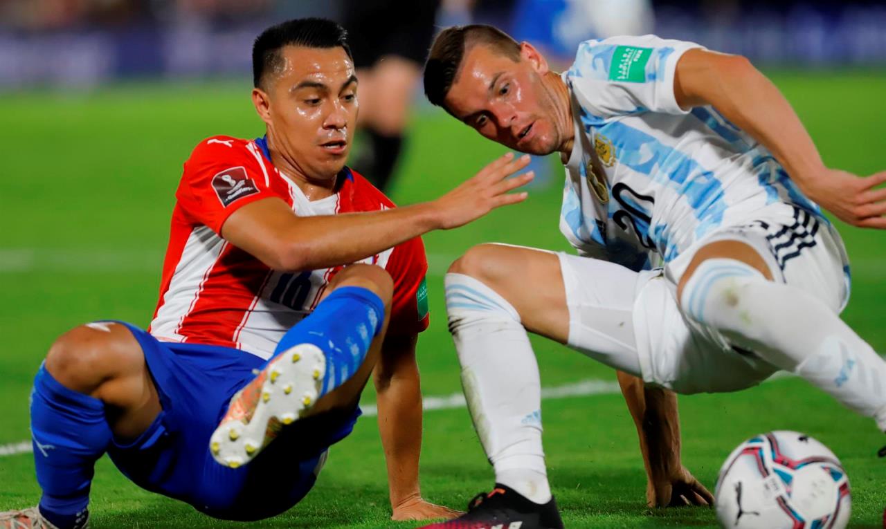 FOTOS: Paraguay frena a Argentina que tuvo a un Messi desenchufado 2 paraguar argentina2