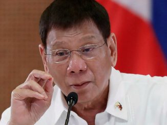 Presidente de Filipinas asegura que vacunará "mientras duermen" a quienes se niegan a recibir el biológico 1 presidente de Filipinas