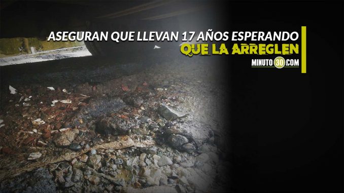 ¡Va pa' largo! Conductores aseguran que no acabará el paro en Santo Domingo hasta no ver la maquinaria arreglando la vía