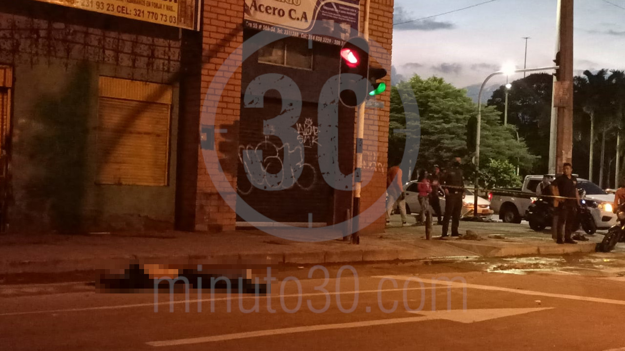 ¡Hay un muerto! Pelea entre habitantes de calle por La Minorista 2 11 4