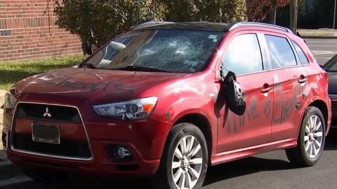 Carro-dañado-mujer carro